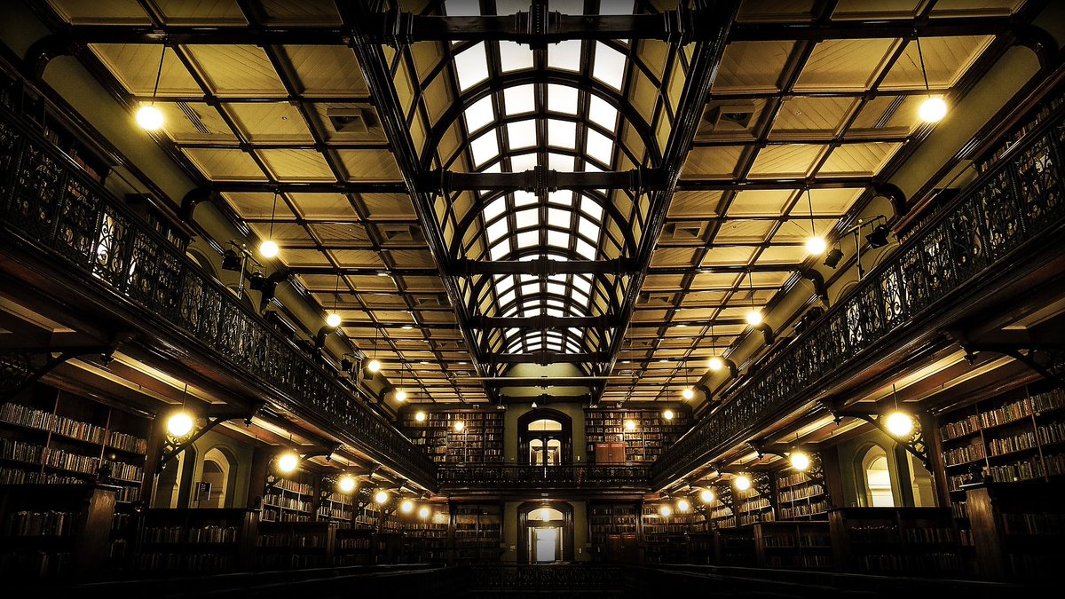 CrackTheSpine's tweet photo. A little #librarylust for you all this morning.
Insert *sigh* here...
#library #books #read https://t.co/pCEN50ZvAR