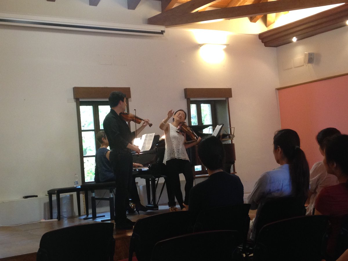 New Virtuosi (@new_virtuosi) on Twitter photo Stunning masterclass by Zhou Qian of <a href="/YSTConservatory/">YST Conservatory</a> for <a href="/new_virtuosi/">New Virtuosi</a> <a href="/UWCAdriatic/">UWC Adriatic</a> #violin #piano #sonata #beautiful #music #duino Stunning masterclass by Zhou Qian of <a href="/YSTConservatory/">YST Conservatory</a> for <a href="/new_virtuosi/">New Virtuosi</a> <a href="/UWCAdriatic/">UWC Adriatic</a> #violin #piano #sonata #beautiful #music #duino