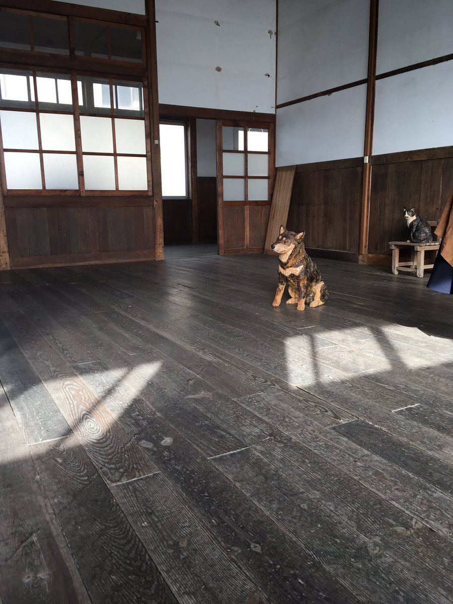 はしもとみお 8 23 水 どうぶつお絵描き教室 三重県いなべ市 桐林館美術室 歴史ある旧校舎で どうぶつの絵の描き方を 分かりやすく伝えたいと思っています 画材は自由です 現在 少しだけ彫刻たちも展示中 夏休みのひと時に ぜひ T Co