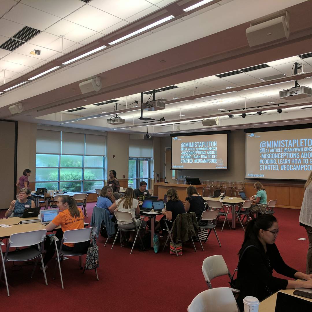 tavia_clark's tweet image. #EdCampCode is buzzing! These educators are ready to learn, share and grow!! I can&apos;t wait to engage!
