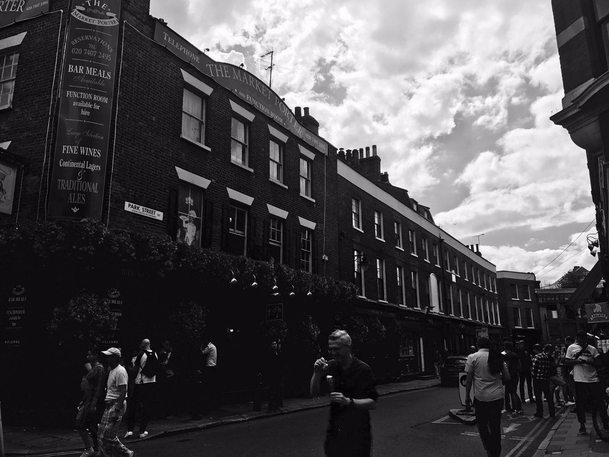 Gradient_purple's tweet photo. Great to be back working for social landlord in London Bridge #BackInTheBorough #asbestos #experts https://t.co/KHy9N1aXBt