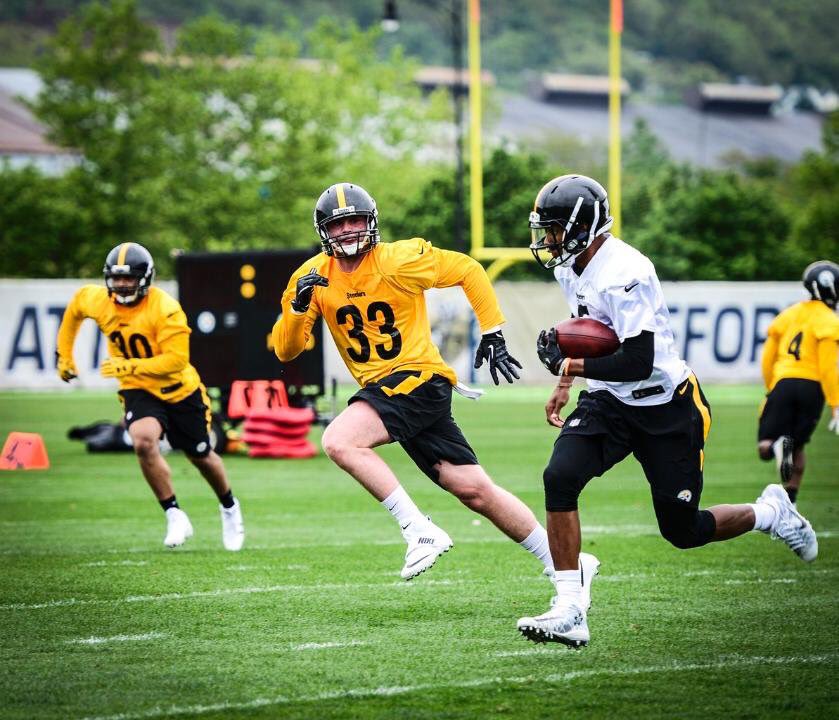 KMG Sports Management (@kmgsportsmgmt) on Twitter photo 📌 NEWS: Linebacker Austin Gearing has been signed by the <a href="/steelers/">Pittsburgh Steelers</a>.
📰: profootballtalk.nbcsports.com/2017/08/14/ste… 📌 NEWS: Linebacker Austin Gearing has been signed by the <a href="/steelers/">Pittsburgh Steelers</a>.
📰: profootballtalk.nbcsports.com/2017/08/14/ste…