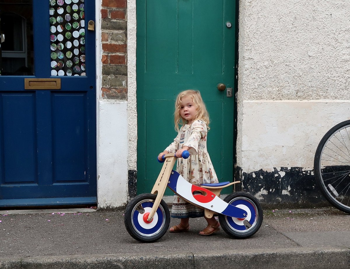 Lucy Catchpole (@queenofjericho) on Twitter photo On the way back from <a href="/oldbookbinders/">The Old Bookbinders</a> at the weekend ๐ถ๐ฒ
So many gorgeous ๐ช in Jericho ๐
#balancebike #kidzmotion #streetphoto #oxford #doors On the way back from <a href="/oldbookbinders/">The Old Bookbinders</a> at the weekend ๐ถ๐ฒ
So many gorgeous ๐ช in Jericho ๐
#balancebike #kidzmotion #streetphoto #oxford #doors