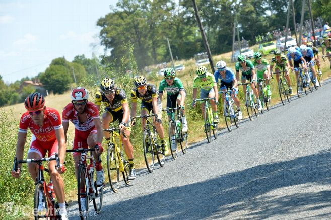 LePopu_sports's tweet photo. 🔴 [LIVE] Suivez l'arrivée de la première étape du #TourDuLimousin en direct 🚴

https://t.co/3TRUx5PTXR

#Cyclisme #HautVienne #TDL2016 https://t.co/mUIC7bMhdU