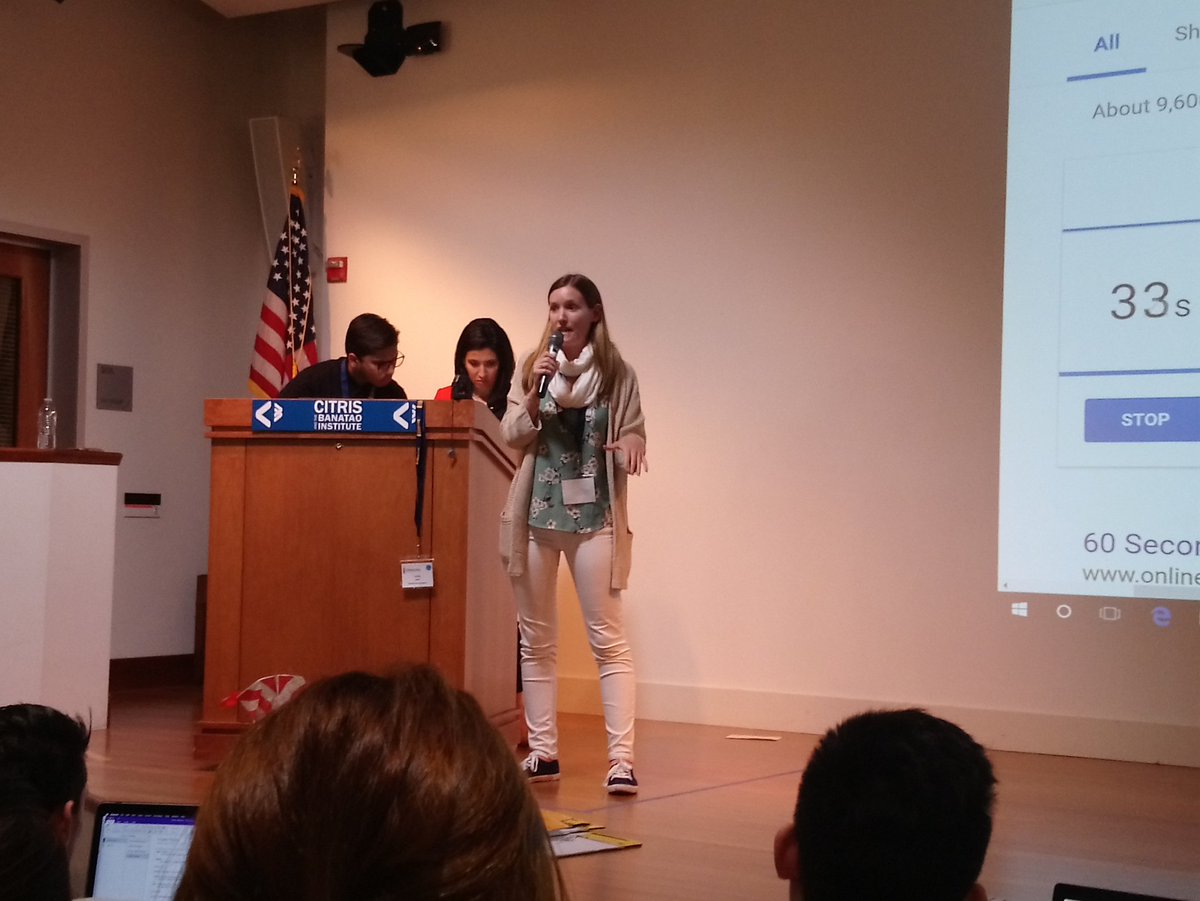 SoniaArjo's tweet photo. Pitch de BLINKER en BERKELEY gracias @unisevilla @ConsejoSocialUS @STCEUS por esta increíble oportunidad https://t.co/ZpT6GLQLNk
