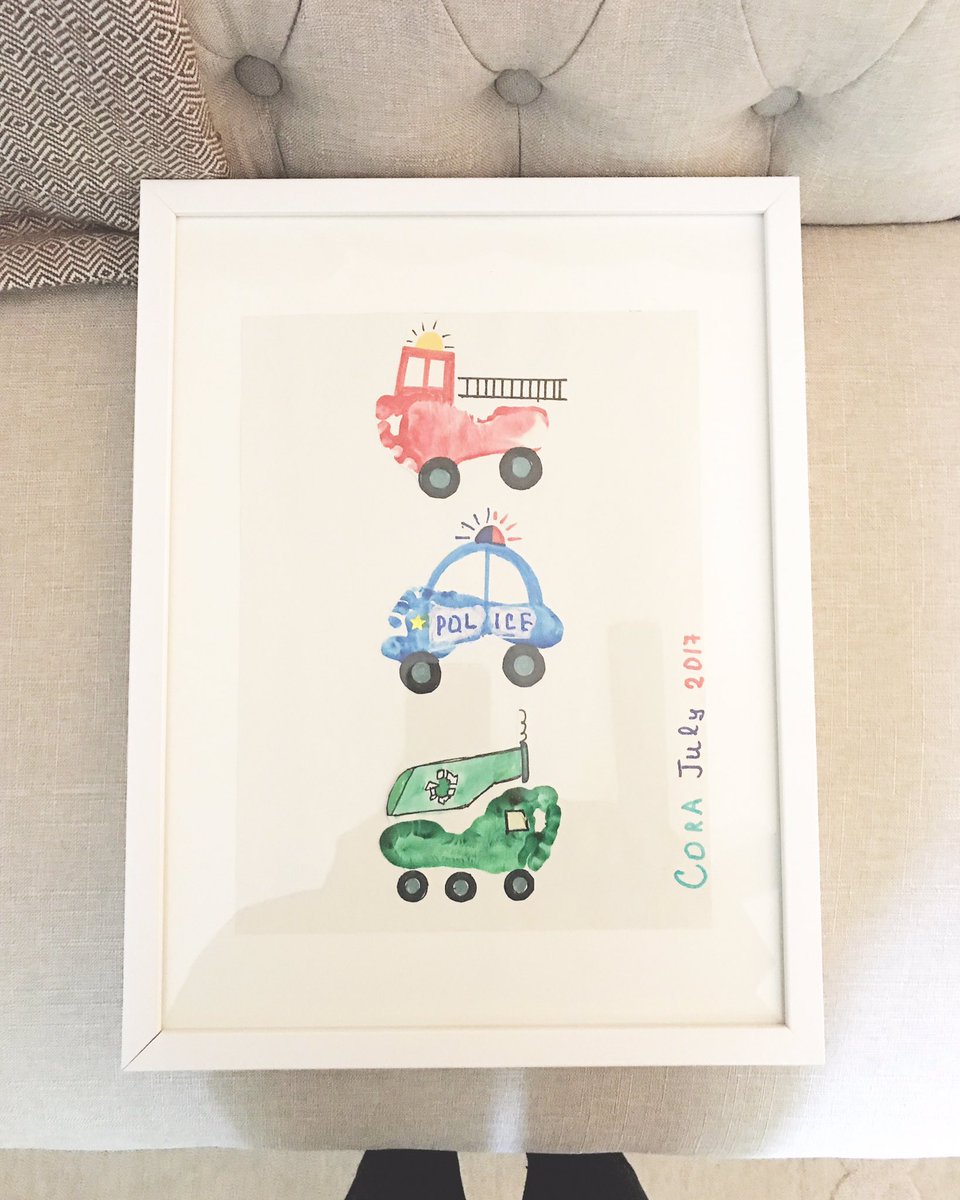 rebeccaoradke's tweet photo. The latest masterpiece. Supporting those who support the community, especially those who pick up her weekly diapers! 👨🏻🚒👮🏾♀️👨🏼🔧 #CorArt 🎨 https://t.co/yMhYYyEoeK