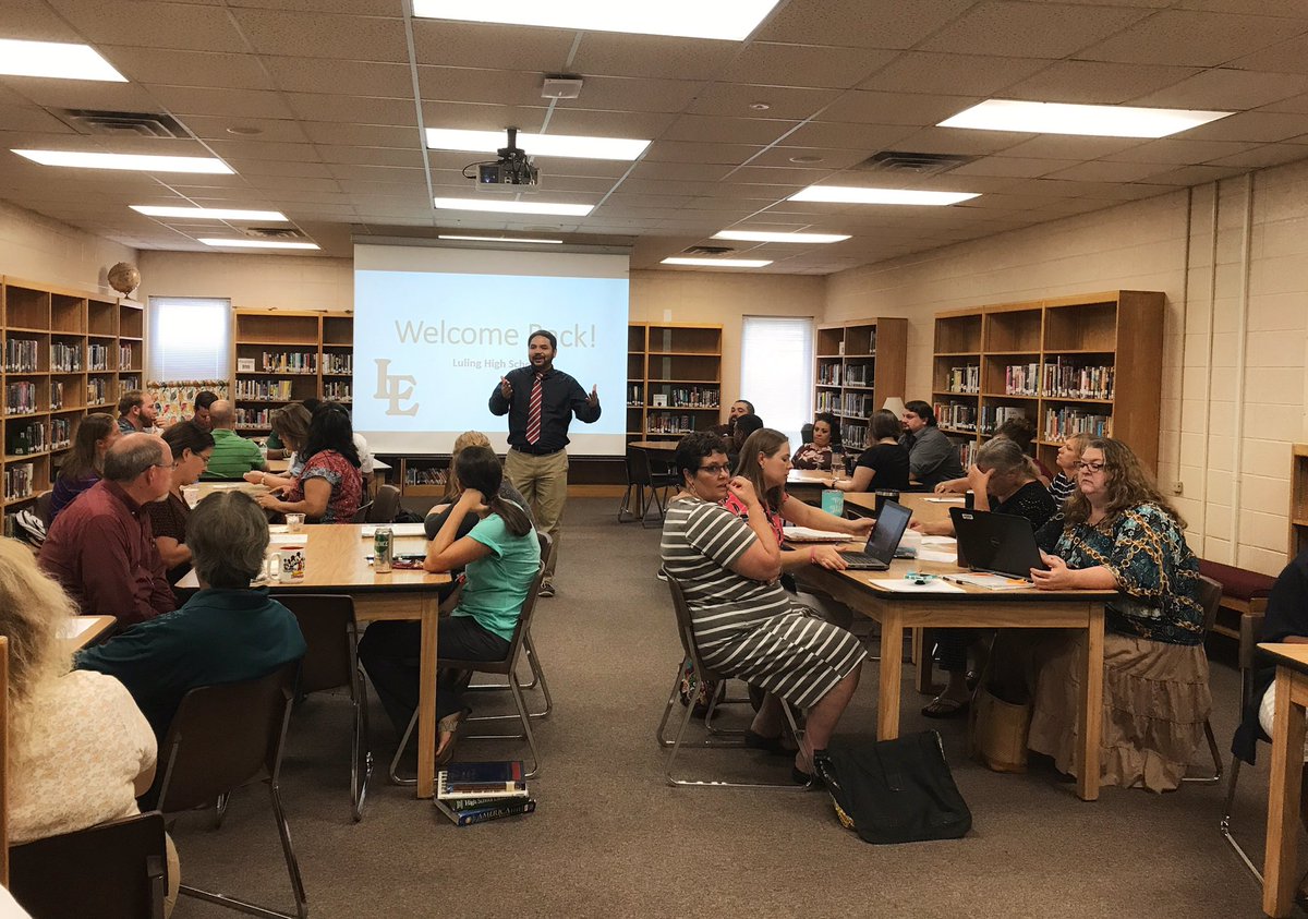 ChristyHenryTX's tweet image. Setting goals for the new year at the Jr. High and High School. So excited for the work to be done this year! #MovingForward #LulingISD