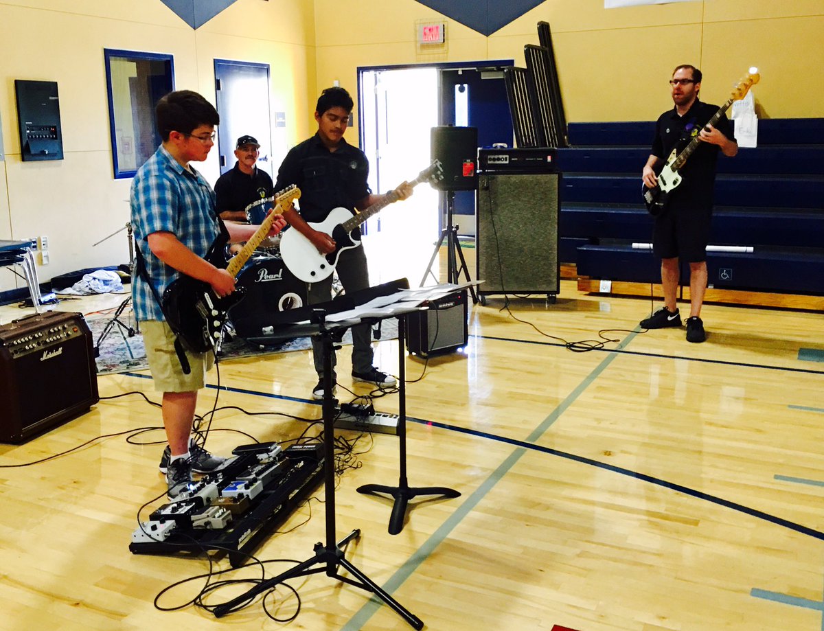 AESDinfo's tweet photo. We're rockin' at the Superintendent's Welcome Rally!  Looking forward to an EPIC year! https://t.co/urwpjezie4