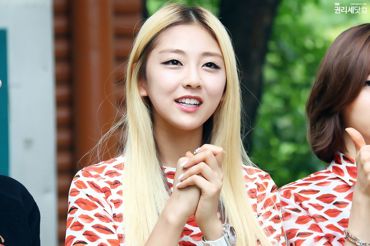 Happy birthday to this beautiful and pure angel who made us so happy. We miss you. We love you 💕 #ForeverRise #AngelRiseDay