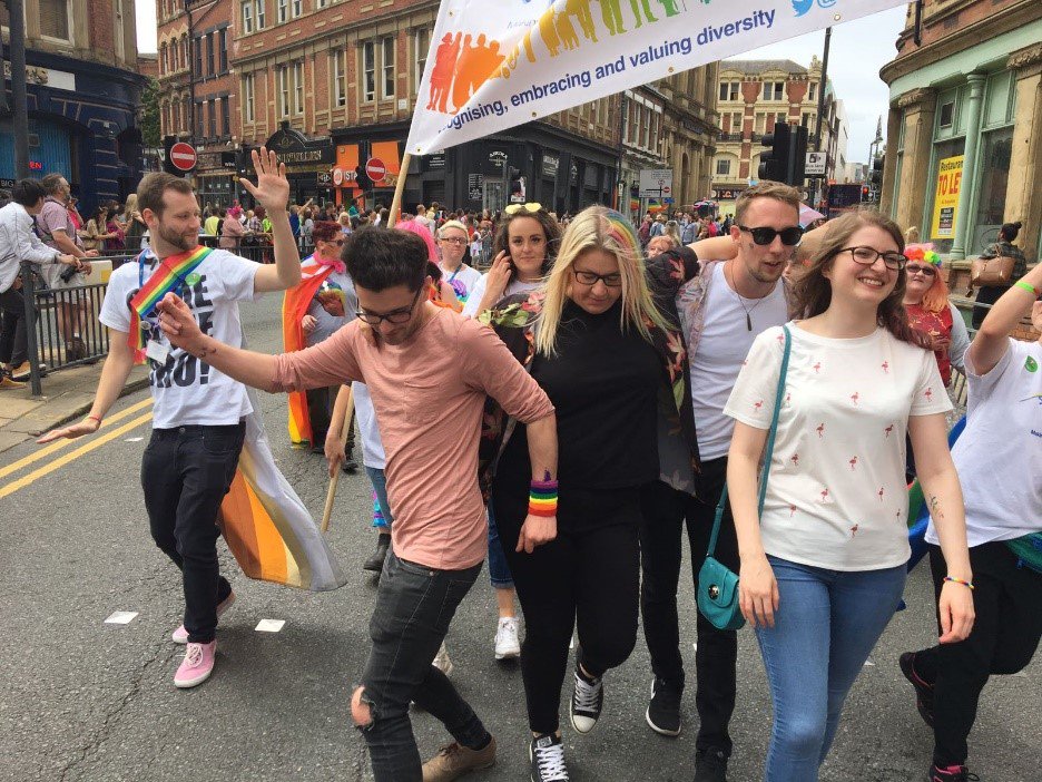 StAnnesCom's tweet image. For the first time St Anne's took part in @LeedsPride supporting #LGBT
Community as an organisation. More info tinyurl.com/y86upbfg