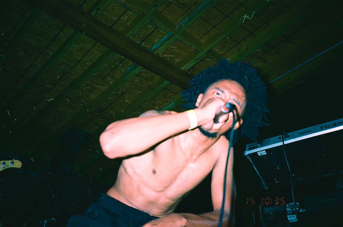 rizkillla's tweet photo. 35mm from #DDDExperience at club dada https://t.co/LcHD0Nonx4