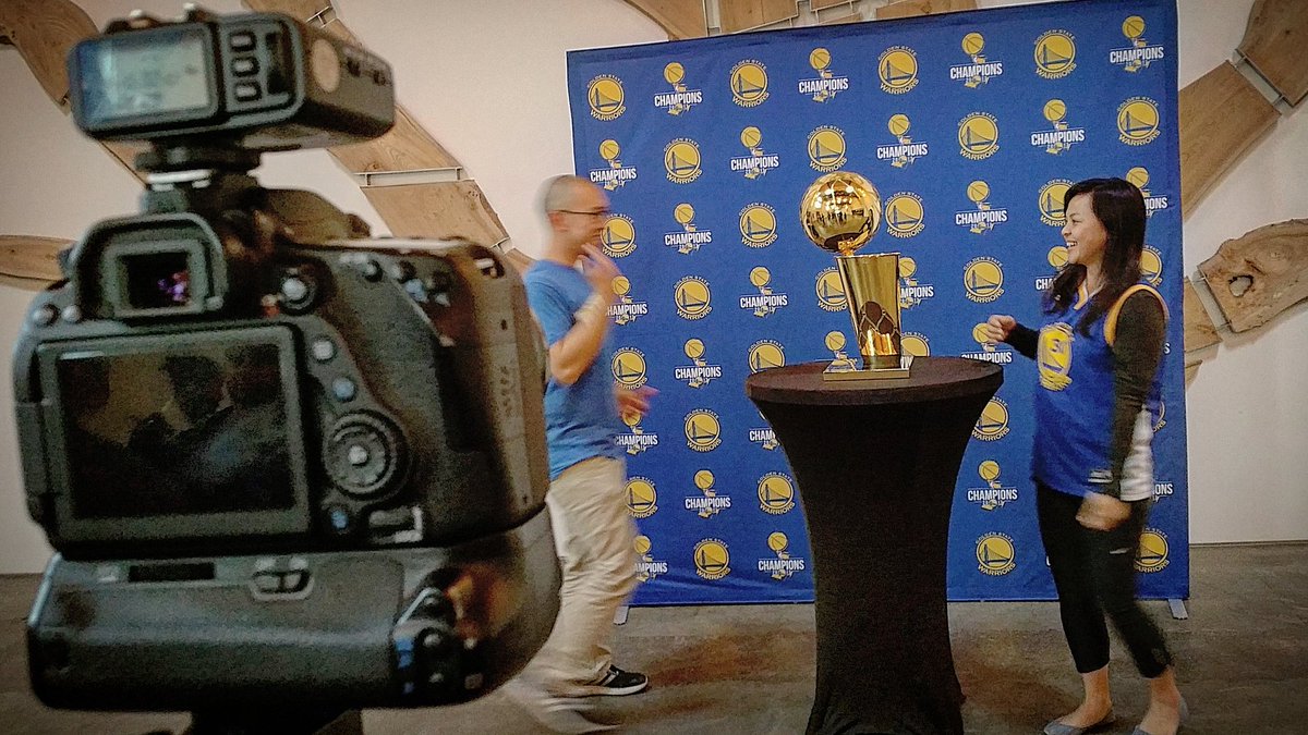 DreamEyeMedia_'s tweet photo. An honor to shoot the Larry O'Brien. Thank you @warriors https://t.co/CPwjI8ivO1