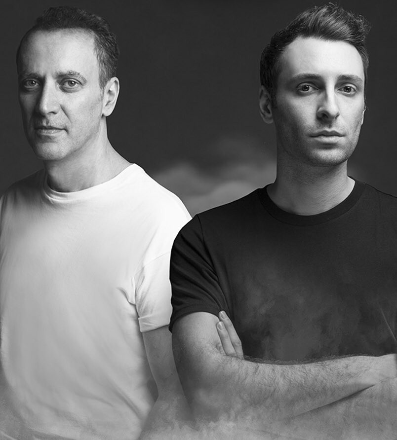 cathiepfister's tweet image. On @AVRadio ✨MAWAYY - WRONG 😊👍🏻❤️💋💃💃💃😍 @MaWayyofficial