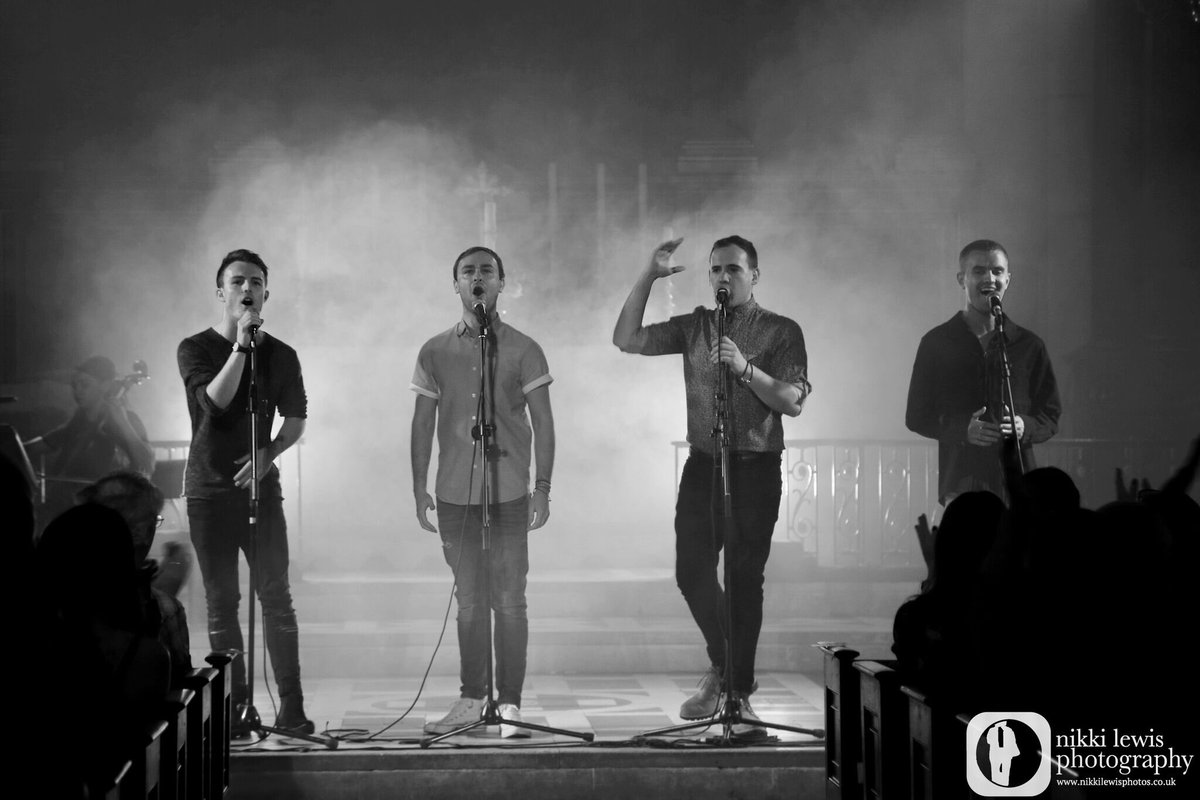 Giggin4Good's tweet photo. A selection of photos by @nikkilewisphoto from our latest concert which raised over £2000 for @SoiDogPhuket. 📸🎤🐶 #songs4soi🐾 https://t.co/gxFUzRAVVU