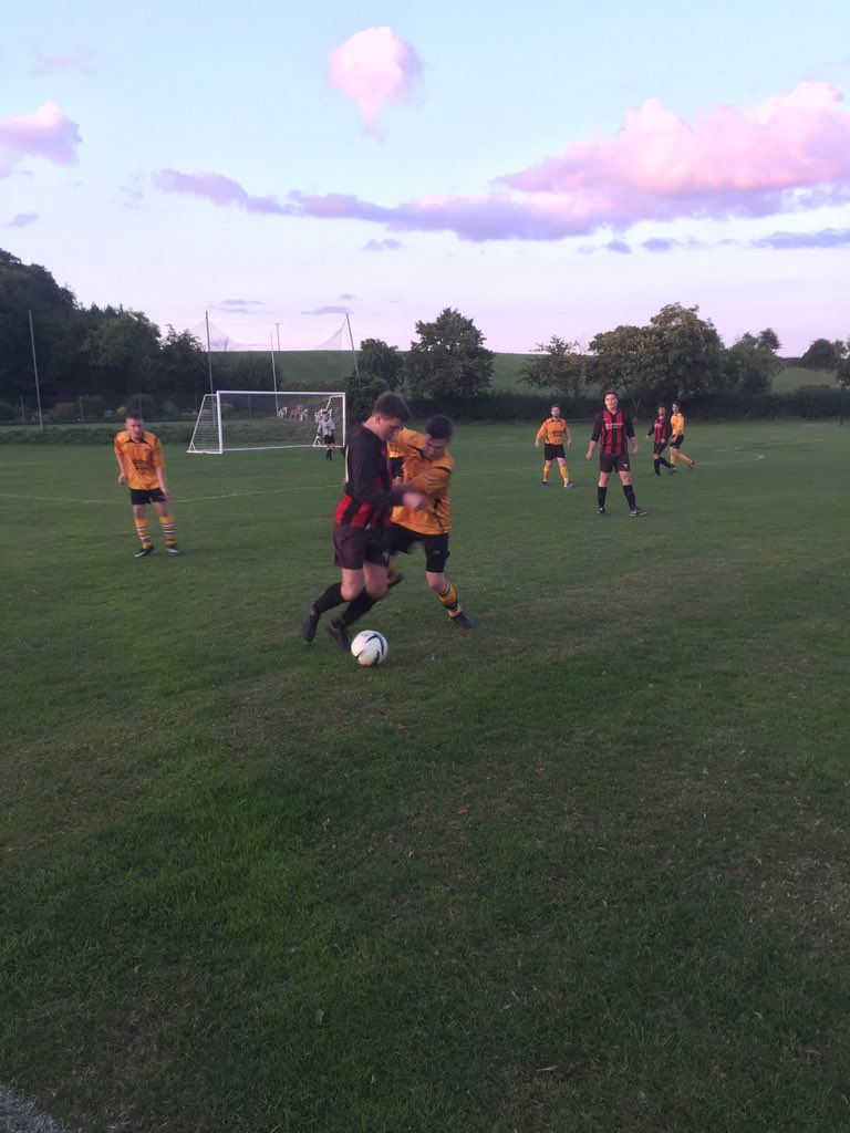 welfordfc's tweet photo. Ilmington FC 1-0 Welford FC... ft. Not a bad effort against opposition from Div 1 #preseason2017 https://t.co/JnVhZEymrd