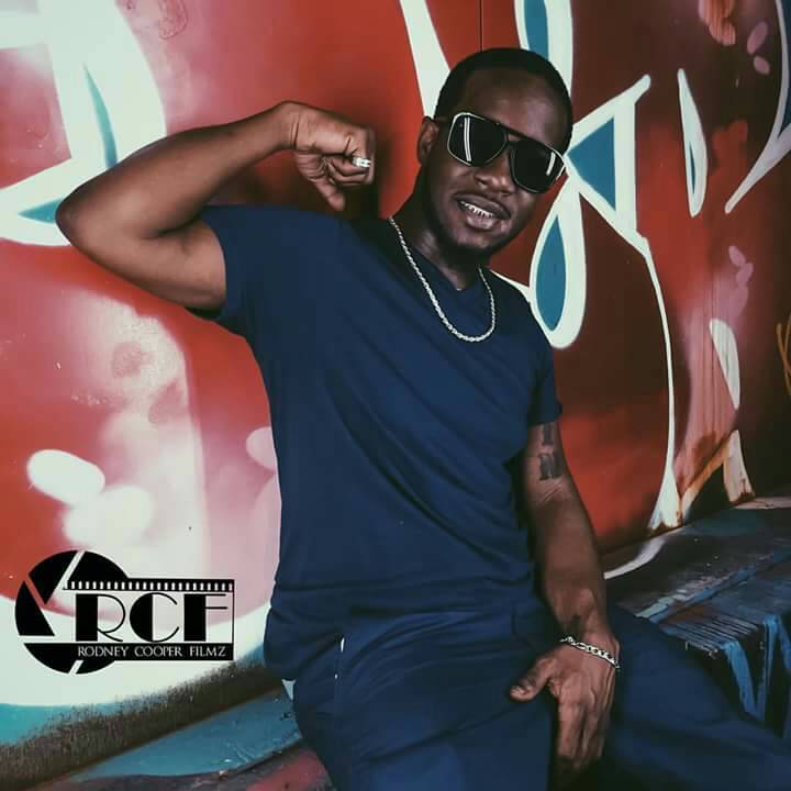 LA_PeaceofMind's tweet image. #NewMusicEveryday #MusicBank #GrowedUp @HOOKMANJONES #Summer05 @WHOisNARDO #ListenNow spinrilla.com/mixtapes/hookm… #Artist #Producer #WIN