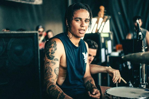 NeckDeepLyric's tweet photo. Happy Birthday to the best looking drummer in pop punk! https://t.co/u71vA6TTiQ