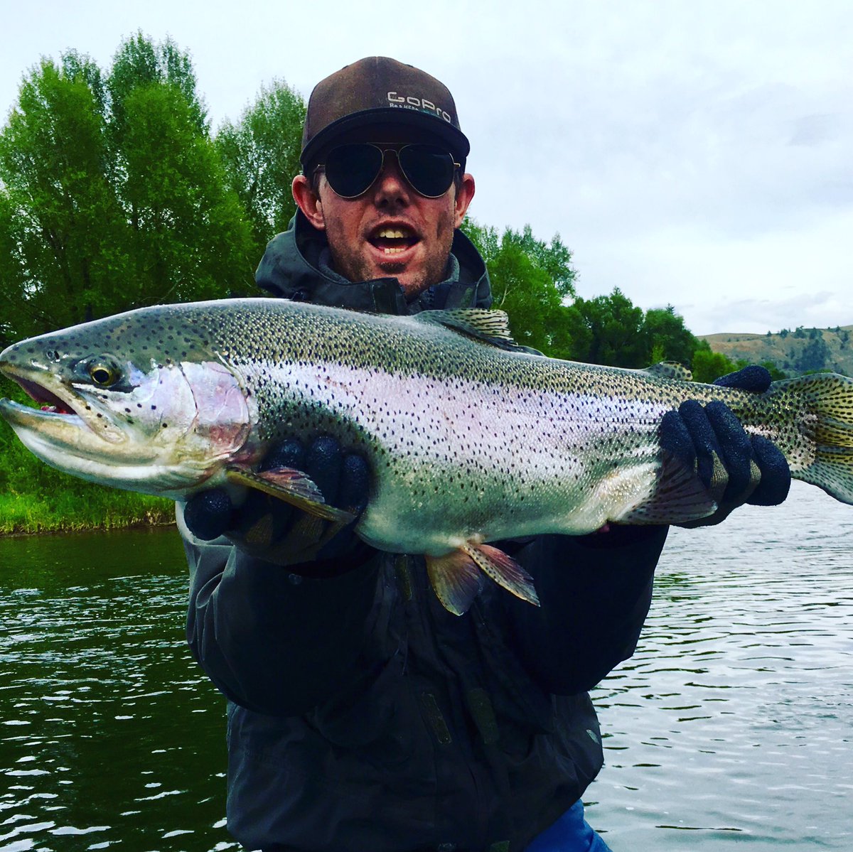 CorbFisher's tweet photo. Can you say Monster Trout?? #onthefly #Colorado #secretspot #monstertrout #clacka #gopro #sage #grateful https://t.co/DS7ber4pBz