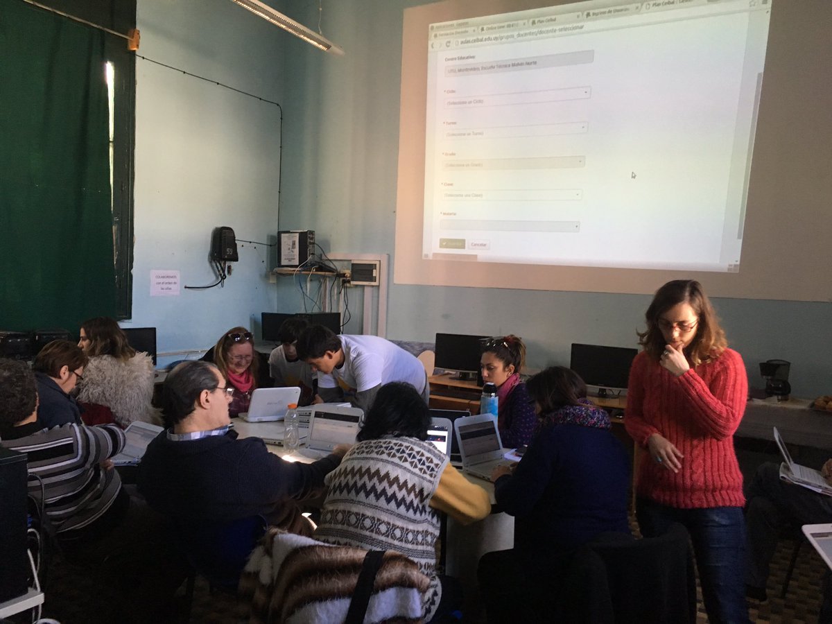 ppaisvim's tweet photo. Taller de Crea 2 para docentes en @etmn_uy @UTU_Uruguay #AprenderTod@s https://t.co/jFUzf98QB5