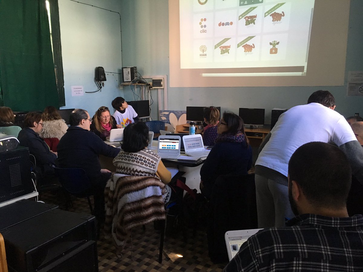 ppaisvim's tweet photo. Taller de Crea 2 para docentes en @etmn_uy @UTU_Uruguay #AprenderTod@s https://t.co/jFUzf98QB5