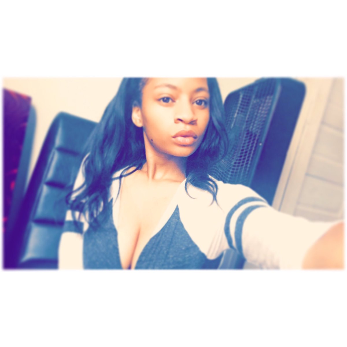 IssaBhadd_Bitch's tweet photo. Single 🖖🏾 https://t.co/mlff64DY52