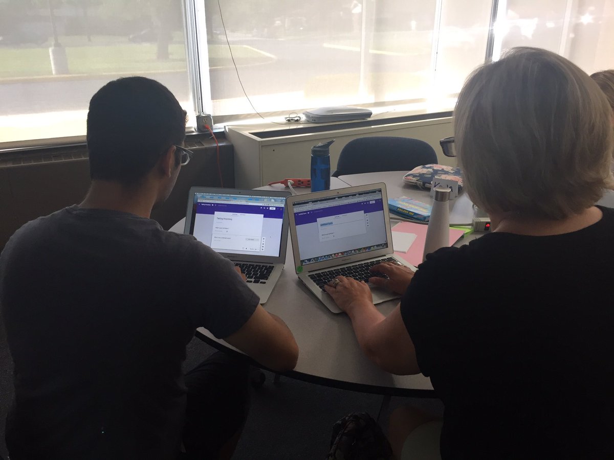 ManciniJen's tweet photo. First Things First #d161learns about building classroom communities https://t.co/u1n6Dc8EEg