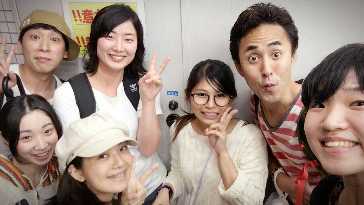 Good Morning N 5 Good Morning N 5 豪雪 オーディションで参加してくれているノグチ リナップル 近ちゃん 演助の居酒屋と河野さん 衣装 小道具 そして今回の舞台に不可欠なアレを一緒に作ってくれています 心強い いつもありがとう