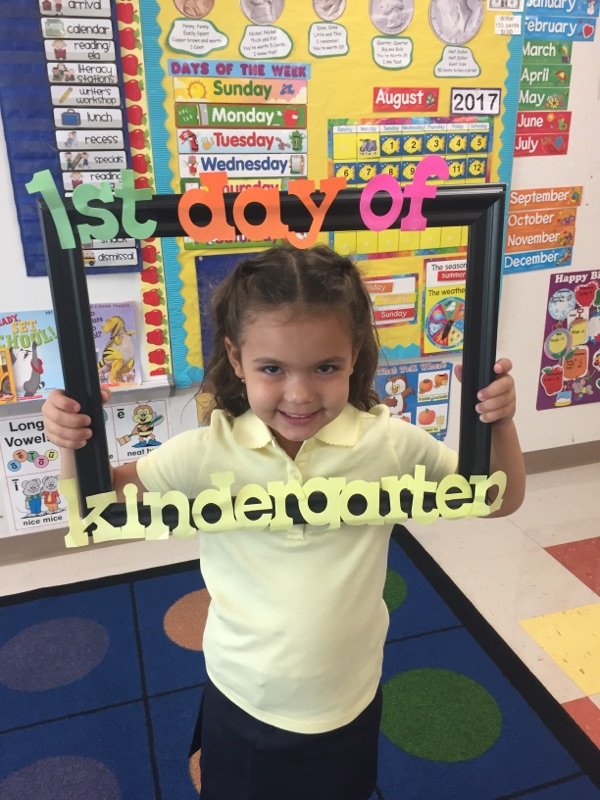 MicheleETES's tweet photo. Such an awesome second day of school! Love meeting our new kindergarteners!#MakeItCountPBC #ETESROCKS https://t.co/rckMxonV9k