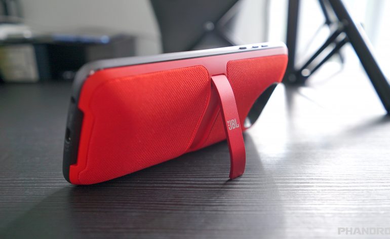 Eurotechbr's tweet image. Segunda versão do Moto Snap JBL chega as lojas brasileiras
bit.ly/2x1f4Ci
bit.ly/2x0EqAq