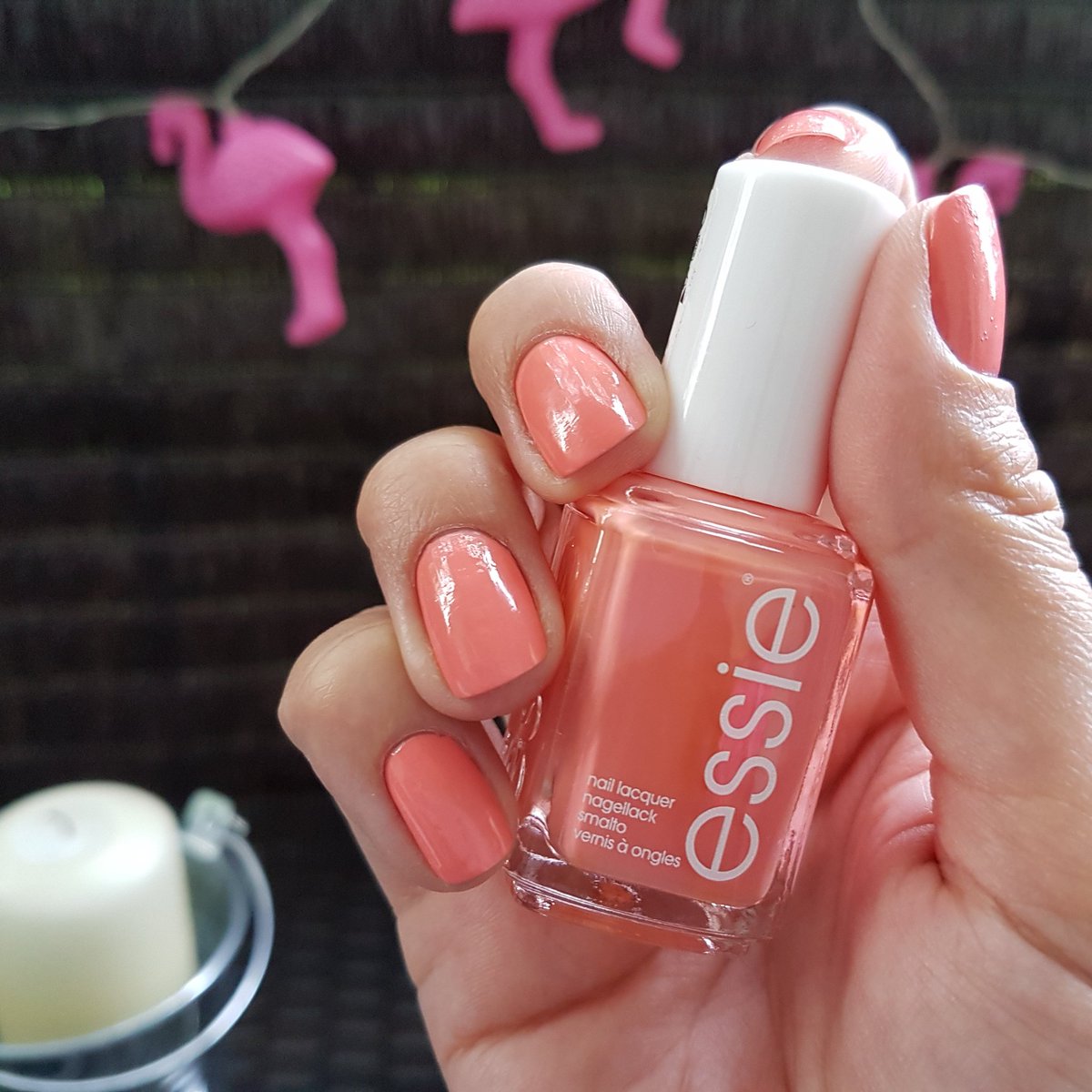 Schnatterinchn's tweet photo. Mein neuer #Essie 😍❤ #peachsidebabe endlich auch auf den #Nägeln 😄
@essie_DE @essie #Essieliebe #essielove #essienista #essienails #sommer https://t.co/vihI0nmvbS