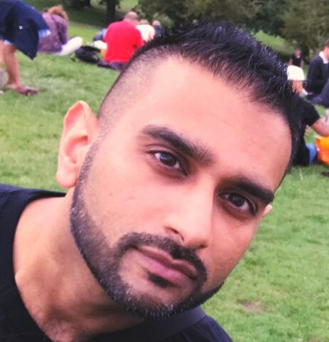alexkhanauthor's tweet photo. Just handed in Book 2 edits & my dissertation - think Im done (and entitled to lots of cake) and I have missed posting selfies #crazyauthor https://t.co/ij2IJSrEeE
