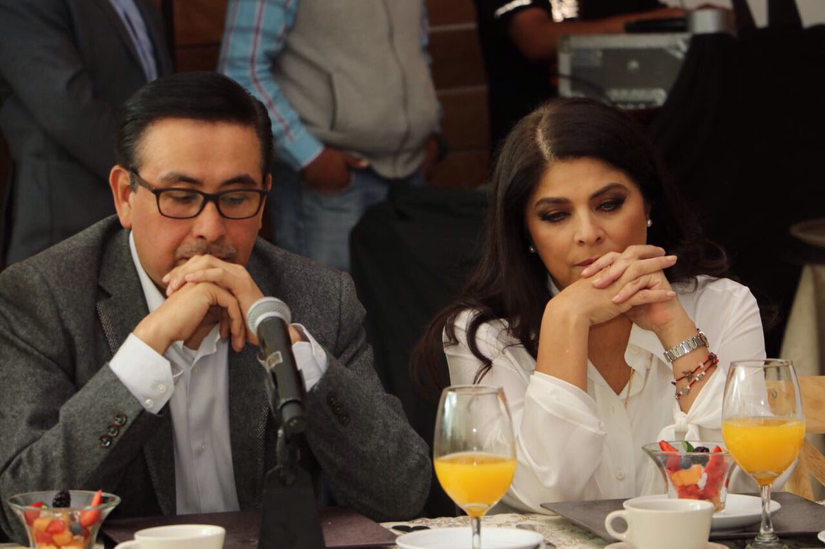 difhgo's tweet photo. Encabeza presidenta del Patronato @victoriaruffo31 reunión con empresarios a fin de conjuntar esfuerzos para remodelación de Casa del Niño https://t.co/e1beqU7bsf