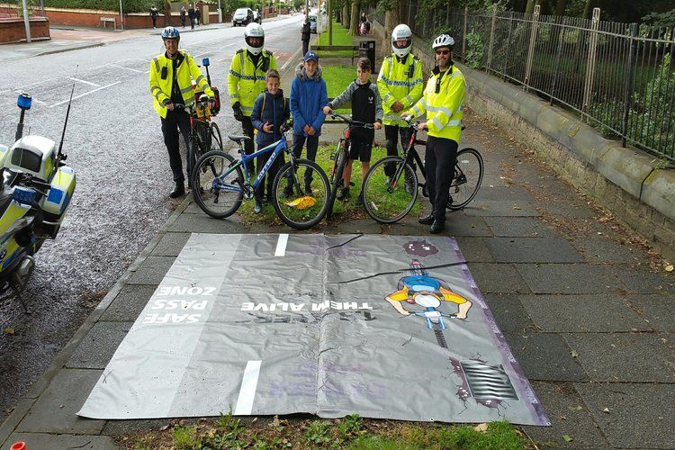 WirralCouncil's tweet photo. ‘Safe pass’ operation to protect cyclists rides into Wirral #OperationSafePass https://t.co/OAnsWG9e14 https://t.co/pHSuWKF3UZ