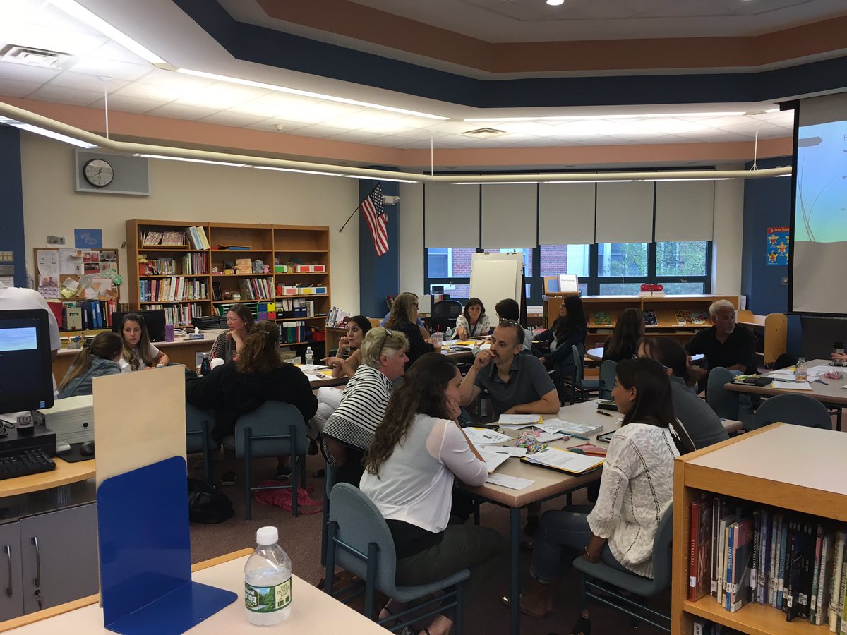 MPMPrincipal_NJ's tweet image. Mentoring Training Day 1 #teachersneverstoplearning