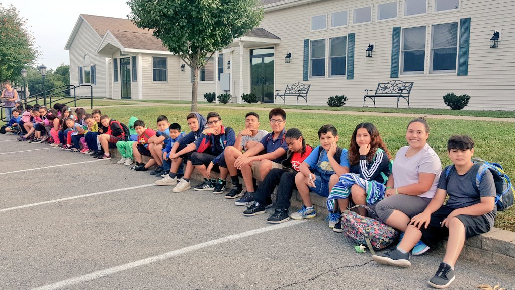 KarenChavezNY's tweet image. See all these kids? They are 1 of the reasons @NYRTCA needs your support. #SummerEnrichmentProgram #SaratogaSprings #rtcanycares #summerjob