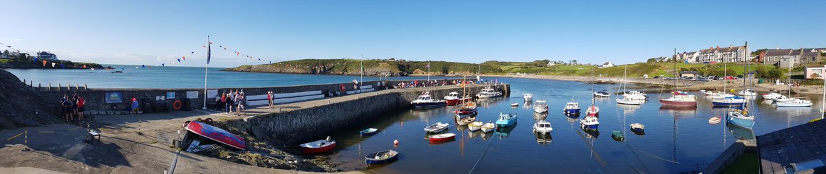 #Pano #Cemaes @AngleseyScMedia @GorauMon @VisitAnglesey @visitwales @DiscoveAnglesey #MonMamCymru @AngleseyShow1