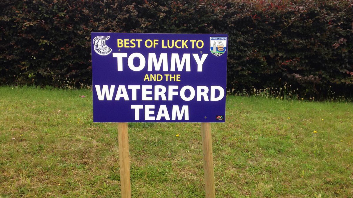 NaomhColumCille's tweet photo. Our friends in Tulach an Iarainn getting behind the Waterford hurlers &amp; @TallowGAA forward Tommy Ryan for the All-Ireland. Na Déisigh Abú! https://t.co/NDIswMPius