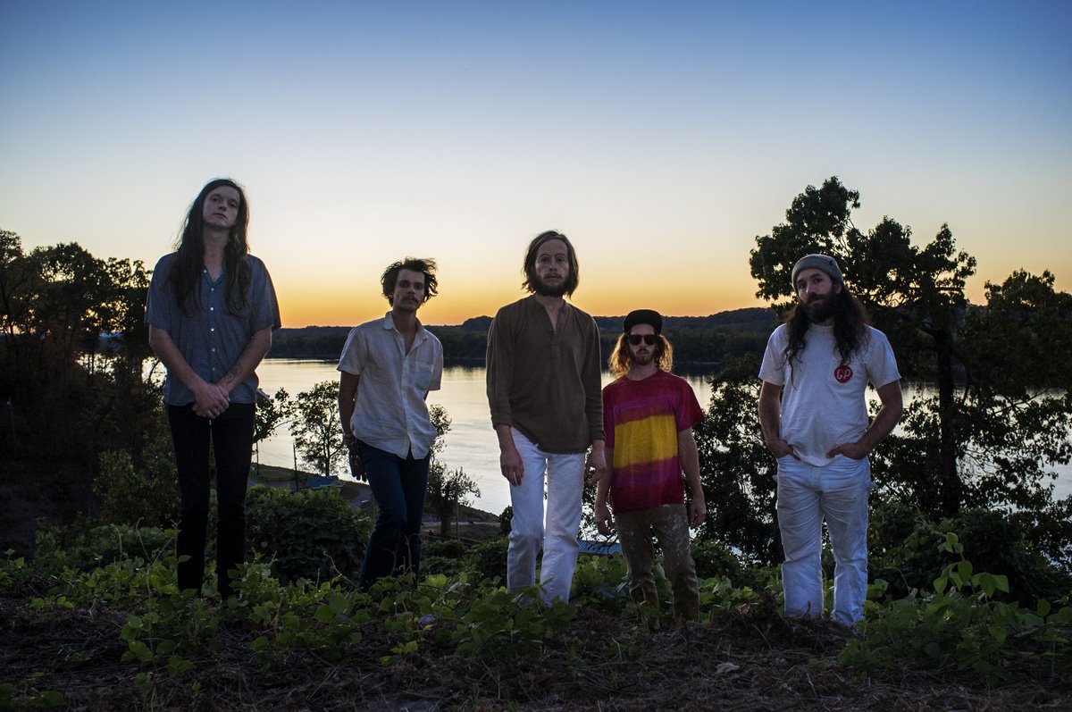 Nashville Cream (@nashvillecream) on Twitter photo Cream premiere! Check out side A of <a href="/ranch_ghost/">Ranch Ghost</a>'s groovy new 7-inch.
nashvillescene.com/music/nashvill… Cream premiere! Check out side A of <a href="/ranch_ghost/">Ranch Ghost</a>'s groovy new 7-inch.
nashvillescene.com/music/nashvill…