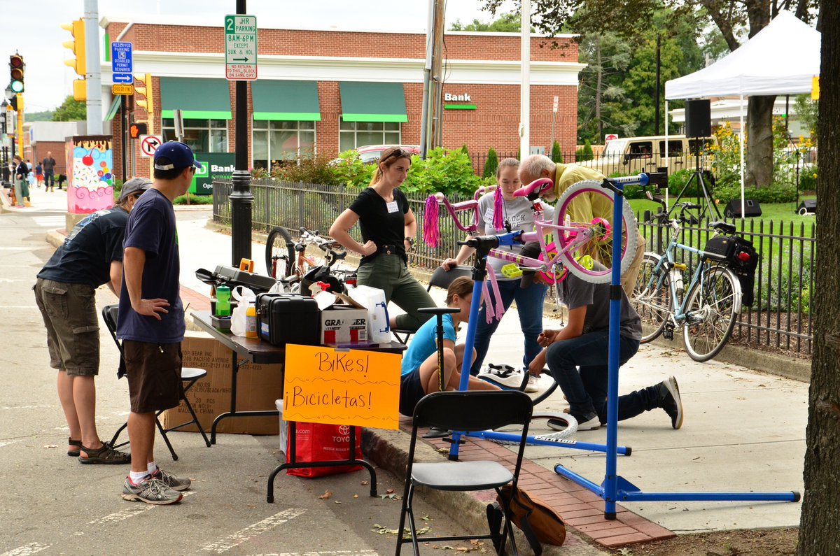 Yay <a href="/BostonChildrens/">Boston Children's</a> for donating $$ so we can buy kid bike helmets for #REACHFallFest17!  We'll have many happy kids on 9.9.17.  <a href="/REACH_MA/">REACH_MA</a>