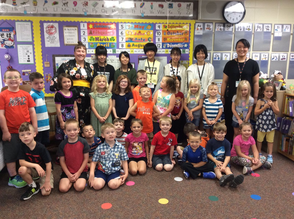 shoustonk's tweet photo. Monday, our class met students from our sister city Kakuda, Japan! We read Very Hungry Caterpillar in English &amp; Japanese! https://t.co/3qfayYlnBR