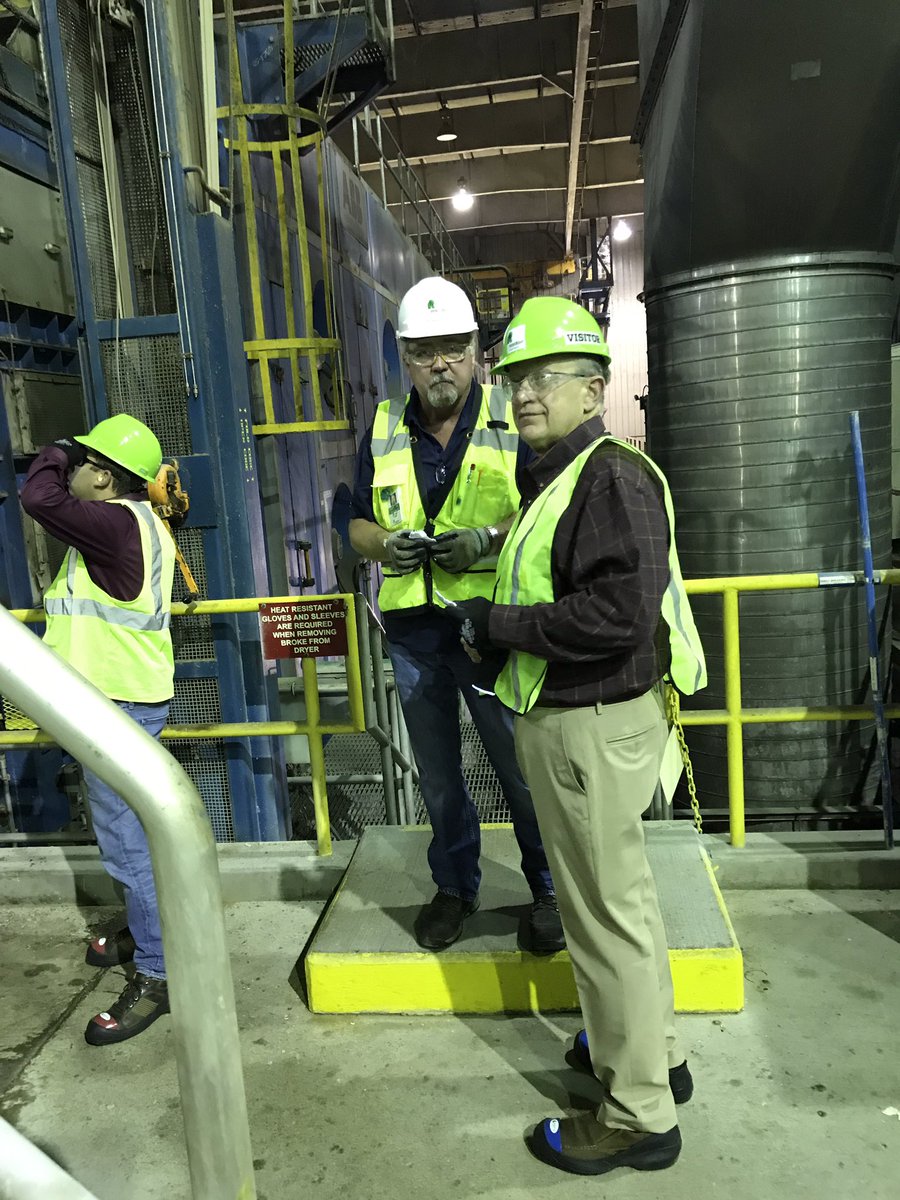 FalconPresJones's tweet photo. Very interesting tour of Resolute this afternoon and I look forward to finding ways to work together in the future! https://t.co/8ccYvAXovg