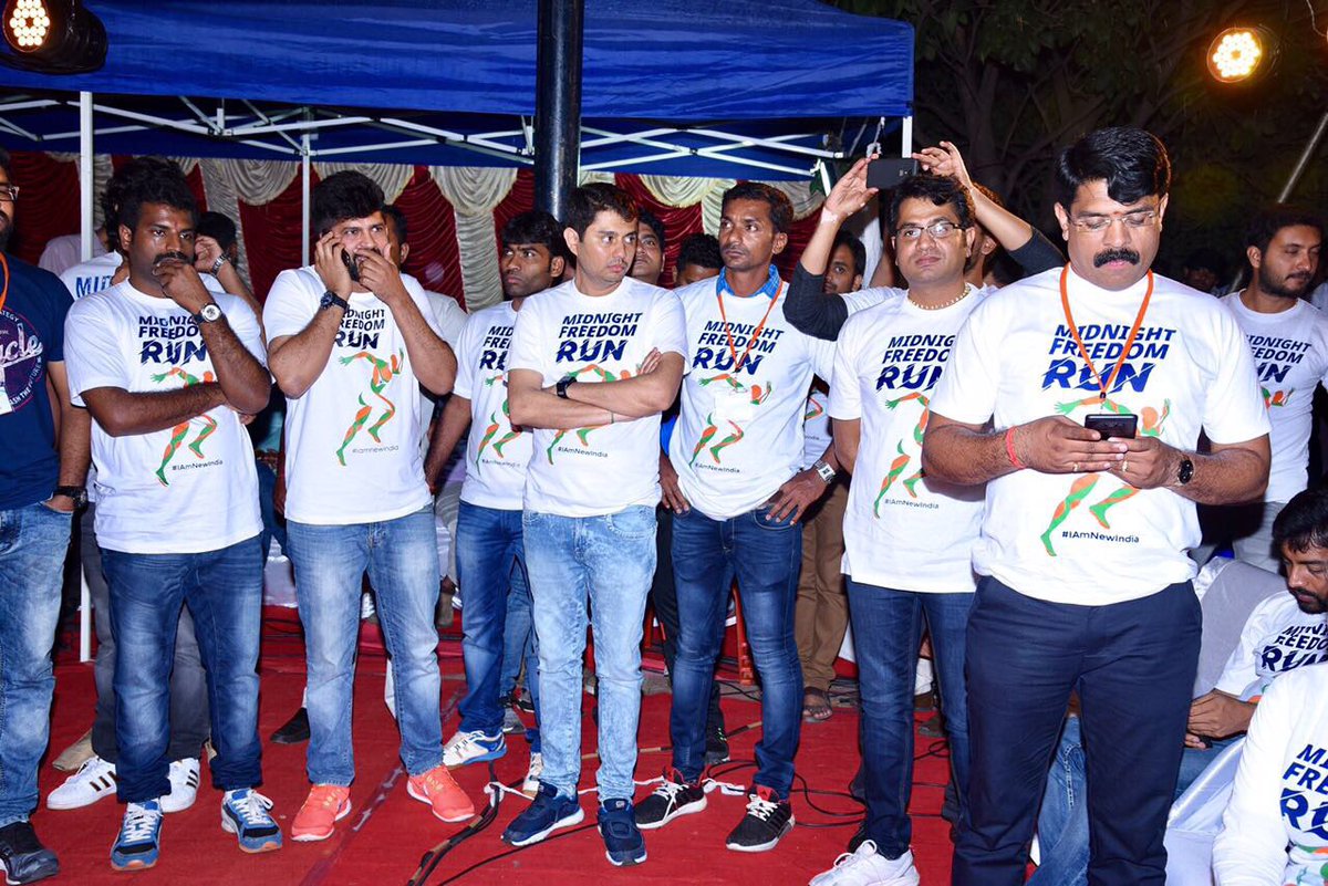 ar_gowda's tweet photo. #MidnightFreedomRun
Celebrating Independence Day in Yuvamorcha style.. https://t.co/0cREWTaKKB