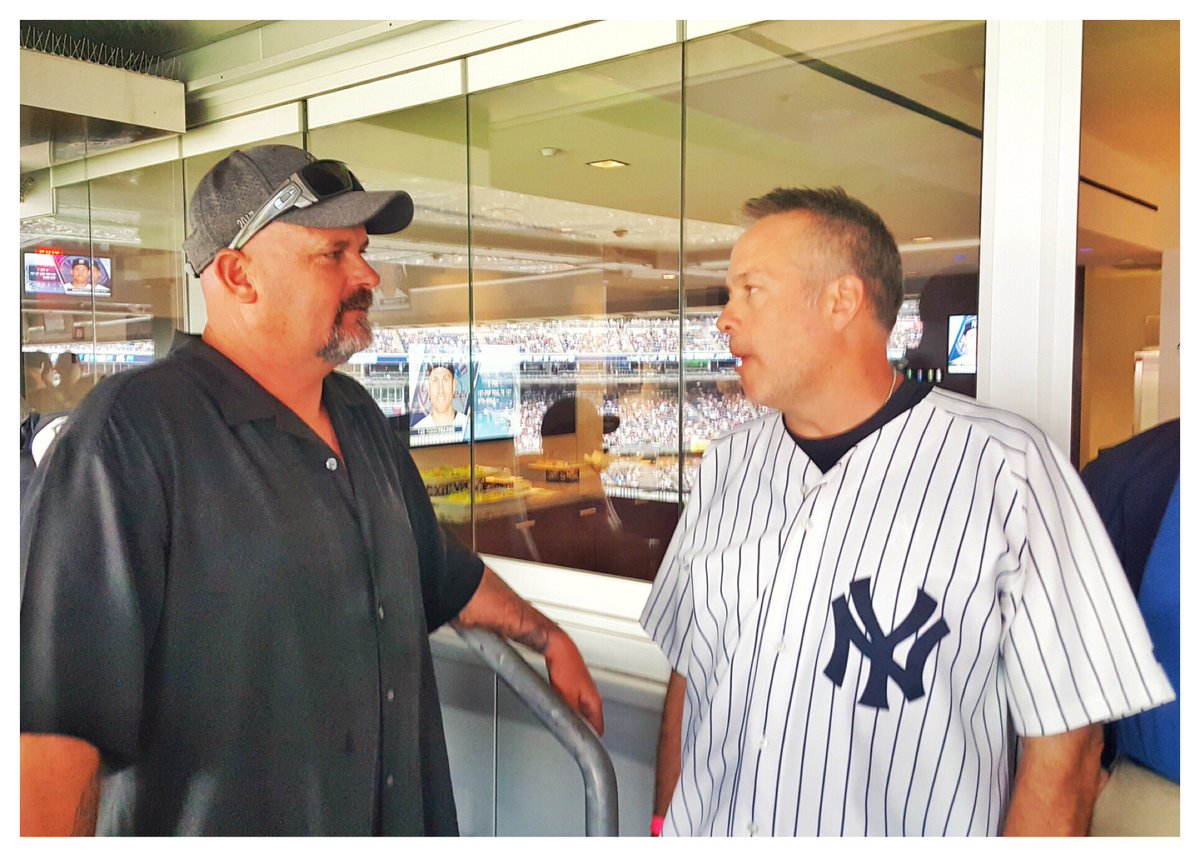 GoCharityInc's tweet photo. Legendary David Wells speaks to Go Charity Clients in our Luxury Suite at the Yankee vs Red Sox game #gocharity #YankeesvsRedsox https://t.co/Gqfy3YksCK