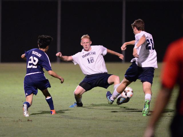 Boys Soccer: Cleveland vs. Smithfield-Selma (Aug. 14, 2017) dlvr.it/PfGySc