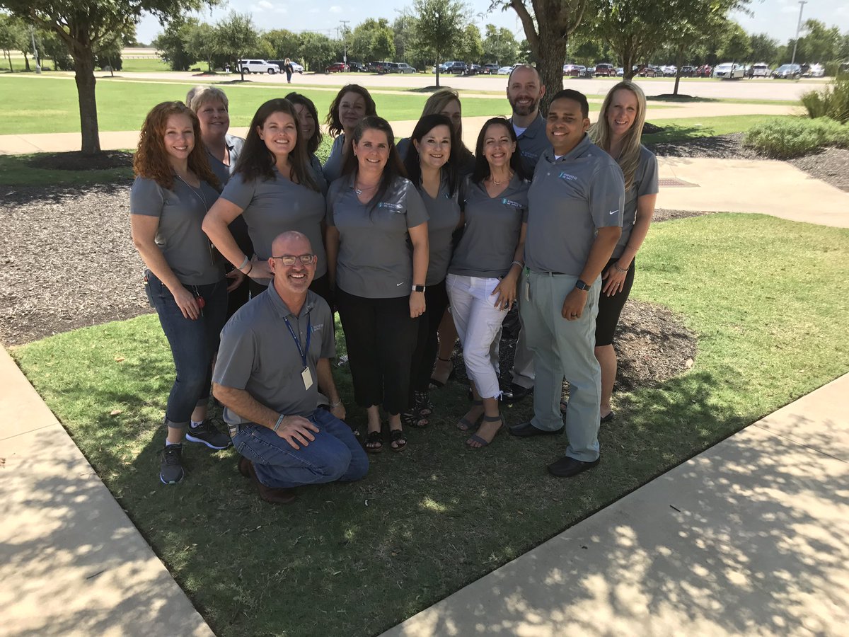 darrell_emanuel's tweet photo. @RoundRockISD So humble to work with this team. #WorldClassCurriculum #rrisd1family #rrisdkickoff https://t.co/mjXvd42u0k