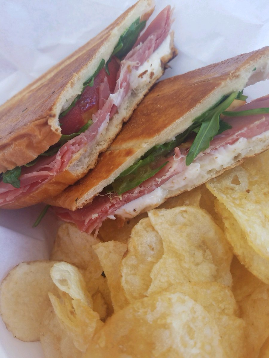 jwboatyard's tweet photo. Today’s Feature...Grilled Peach, Prosciutto, Mozzarella &amp; Arugula Sandwich 😋 https://t.co/qJiZFRRP5D