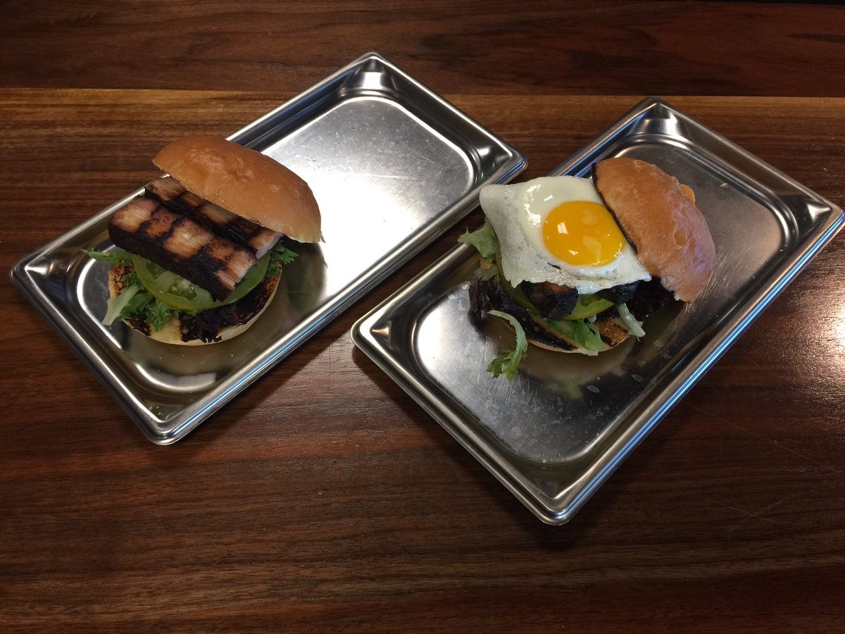 sierragrillkc's tweet photo. Smoked pork belly BLT $12 with voice of side!
Heirloom tomatoes, house made basil aioli spring mix or try the staff favorite and add an egg! https://t.co/BnWXx21jnX