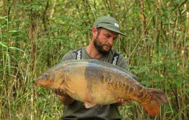 AdvAngSol's tweet photo. Nathan Tabor with some impressive looking carp taken using our new incision #hooks & #leadclips
https://t.co/JHEpIrW7ay https://t.co/KpQhOFeOJs