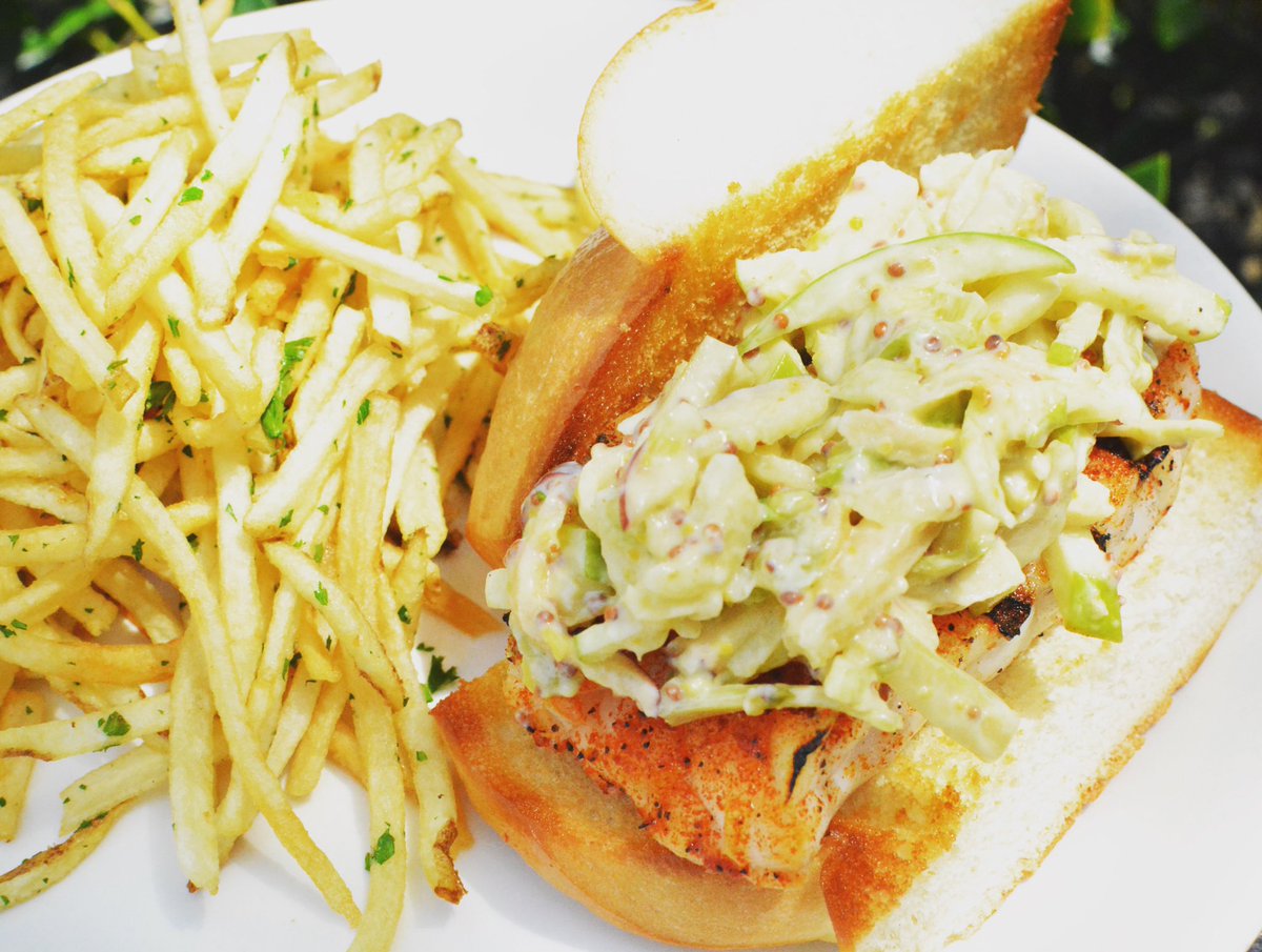 avorestaurant's tweet photo. @bhamrestweek is the perfect time to try our NEW Grouper Sandwich @avorestaurant @DramWhiskeyBar #bhamfood https://t.co/AUMGXI7esB
