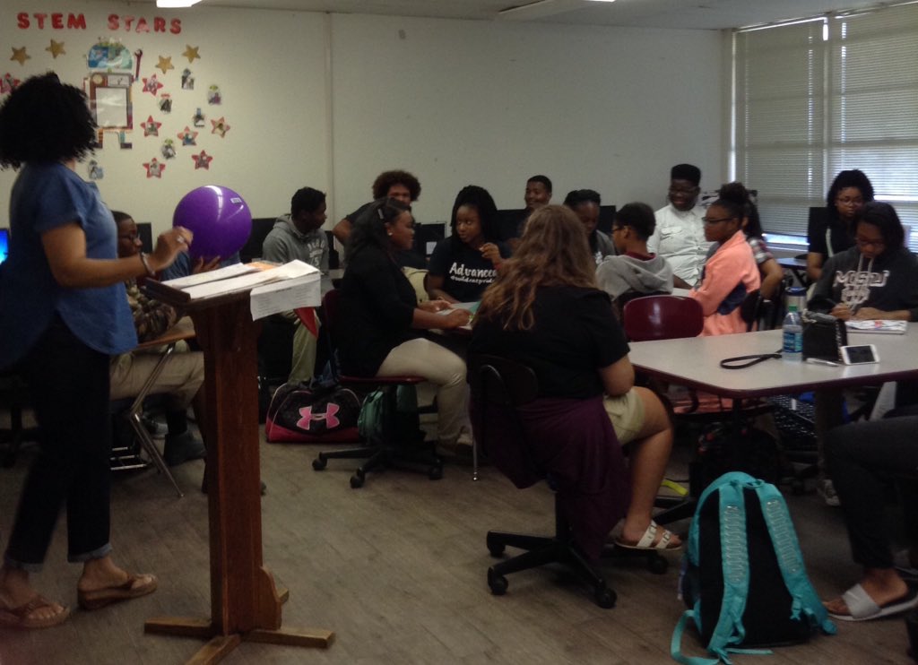 LHS_Cats's tweet photo. S.L.I.C.E. Kicks off another year '17-18. Join us Tuesday mornings. #Grateful #GivingGodThanks https://t.co/f4FRdMFwYS